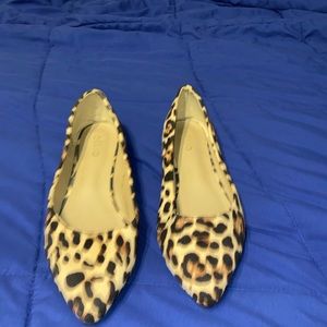 Flats / size 10 - Animal Print